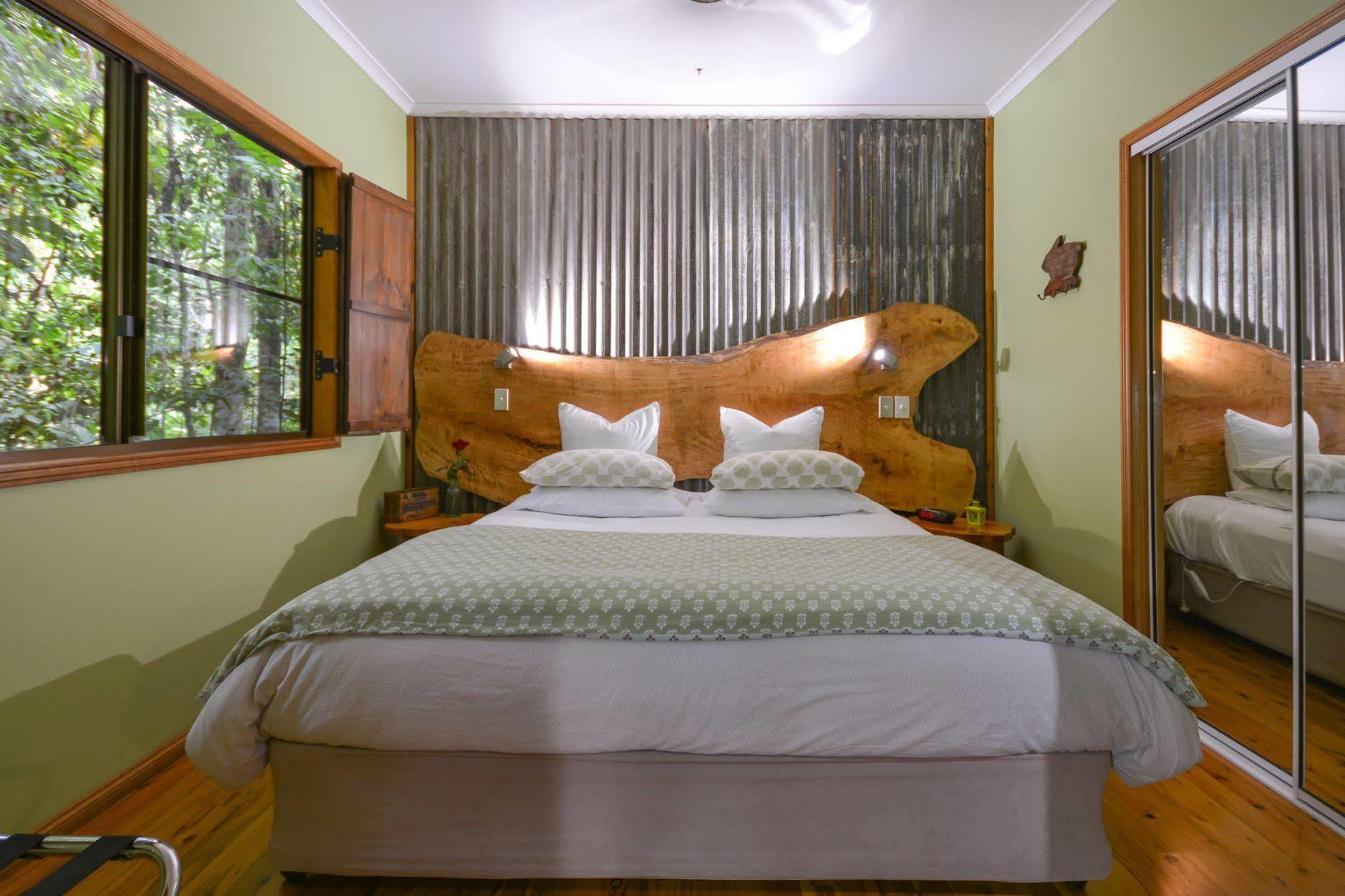 Crater Lakes Rainforest Cottages Yungaburra Dış mekan fotoğraf