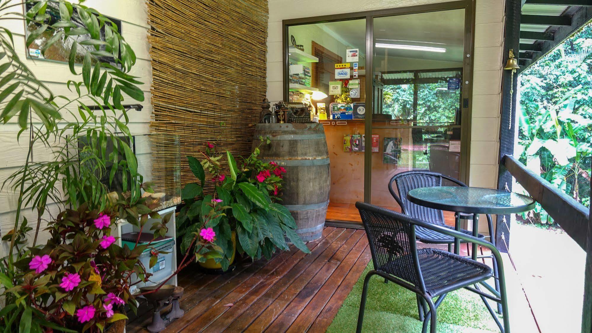 Crater Lakes Rainforest Cottages Yungaburra Dış mekan fotoğraf