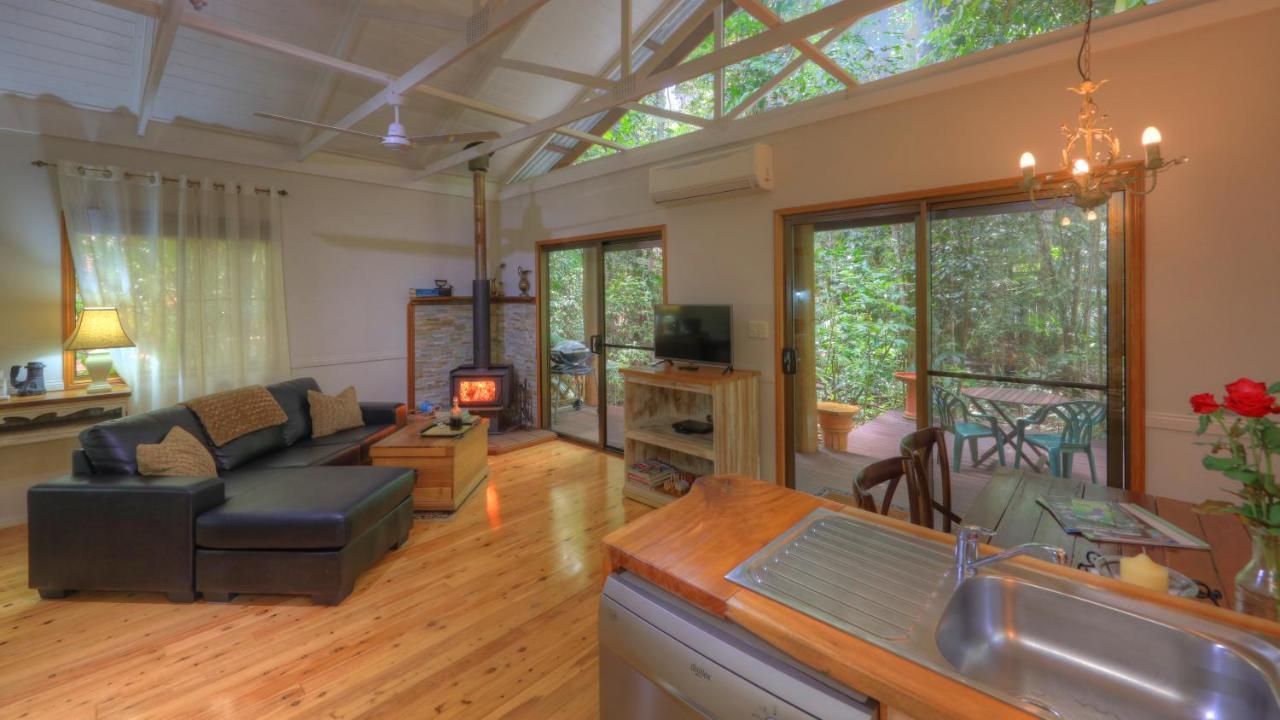 Crater Lakes Rainforest Cottages Yungaburra Dış mekan fotoğraf