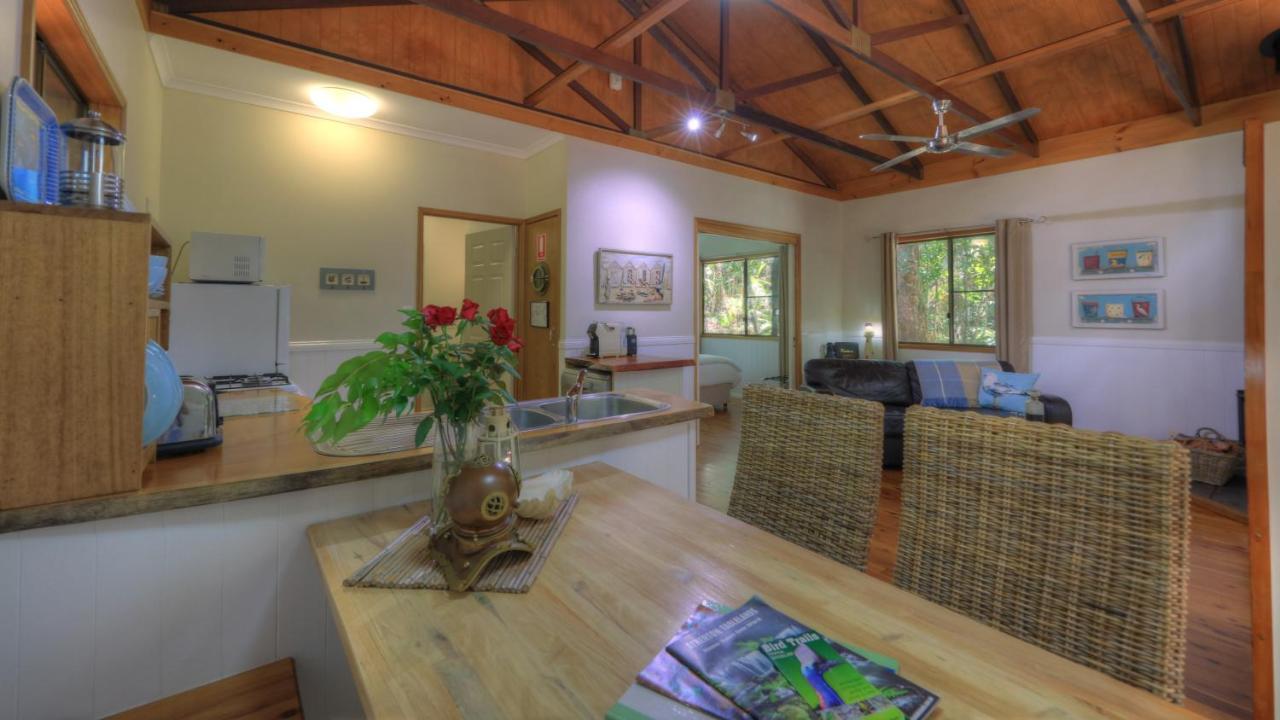 Crater Lakes Rainforest Cottages Yungaburra Dış mekan fotoğraf